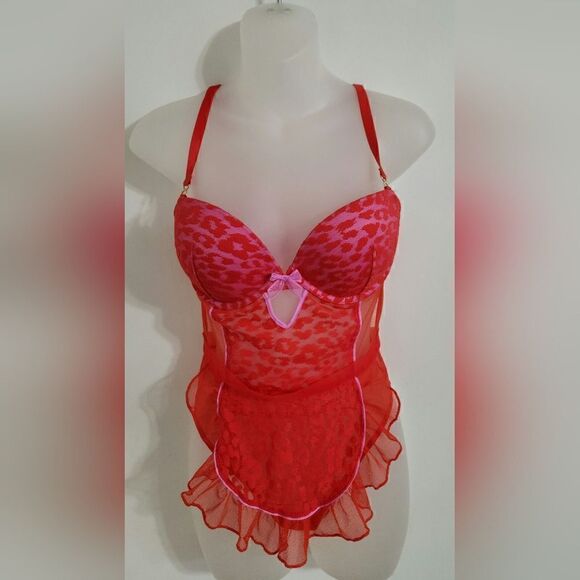 Victoria’s Secret Lace Mesh Apron Babydoll - Picture 1 of 6